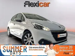 Blanco Usado 2019 Peugeot 208 Active Utilitario | 9990 € (Buen precio)