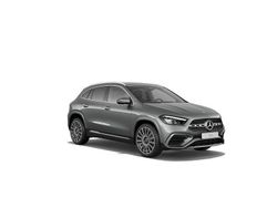 Gris montaña Nuevo 2025 Mercedes GLA200 SUV | 50.231 €