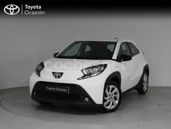 Blanco Usado 2024 Toyota Aygo Play Utilitario | 15.690 € (Un poco caro)