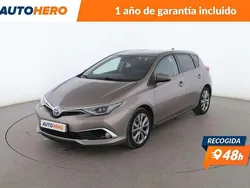 Otro Usado 2015 Toyota Auris Hybrid Advance Berlina | 13.999 € (Precio justo)