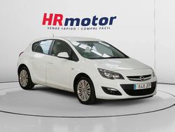 Usado 2015 Opel Astra Elegance | 9290 € (Buen precio)