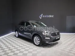 Gris Usado 2021 VW T-Roc Advance SUV | 22.490 € (Precio justo)
