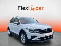Blanco Usado 2021 VW Tiguan Life SUV | 26.990 € (Buen precio)
