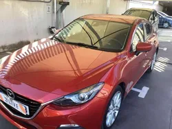 Burdeos Usado 2015 Mazda 3 Luxury Utilitario | 9500 € (Buen precio)