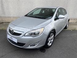 Gris / plata Usado 2011 Opel Astra Enjoy Berlina | 5750 € (Precio justo)
