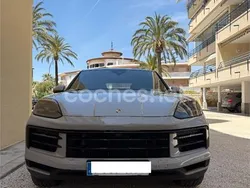 Gris / plata Usado 2023 Porsche Cayenne SUV | 108.000 € (Caro)