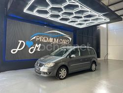 Gris / plata Usado 2008 VW Touran Highline Monovolumen | 7500 € (Precio justo)