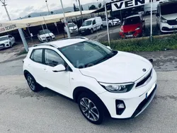 Blanco Usado 2020 Kia Stonic SUV | 12.500 € (Precio justo)