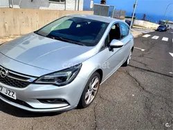 Gris / plata Usado 2017 Opel Astra Dynamic Berlina | 8500 € (Buen precio)