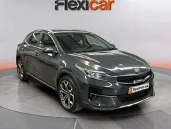 Amarillo Usado 2021 Kia XCeed 2 SUV | 13.790 € (Precio justo)