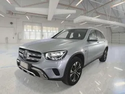 Plateado Usado 2021 Mercedes GLC300e SUV | 33.850 €