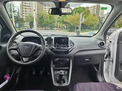 Blanco Usado 2019 Ford Ka Plus Ultimate Utilitario | 8700 € (Precio justo)