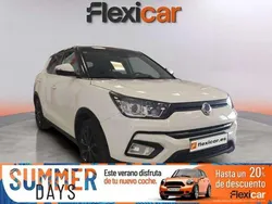 Blanco Usado 2018 Ssangyong Tivoli Limited SUV | 10.590 € (Precio justo)
