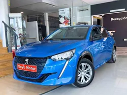 Azul Usado 2023 Peugeot e-2008 Active SUV | 29.900 €