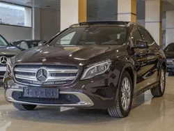 Marrón Usado 2016 Mercedes GLA200 Urban SUV | 19.590 € (Precio justo)