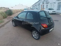 Negro Usado 2000 Ford Ka Utilitario | 1500 € (Buen precio)
