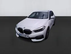Blanco Usado 2023 BMW 116 Comfort Edition Utilitario | 23.800 € (Precio justo)