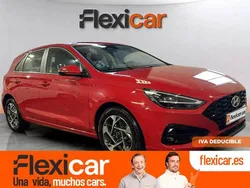 Rojo Usado 2024 Hyundai i30 Berlina | 20.990 € (Precio justo)