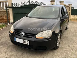 Negro Usado 2006 VW Golf V Highline Berlina | 6900 € (Un poco caro)
