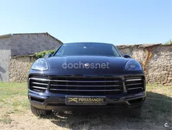 Negro Usado 2018 Porsche Cayenne SUV | 62.500 €