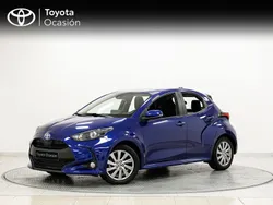 Azul Usado 2024 Toyota Yaris Hybrid Active Berlina | 23.150 € (Precio justo)