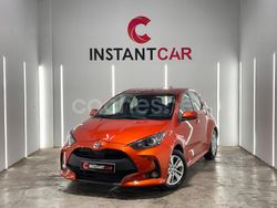 Naranja Usado 2022 Toyota Yaris Berlina | 16.490 € (Precio justo)