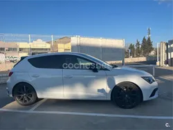 Blanco Usado 2019 Seat Leon FR Berlina | 17.000 € (Un poco caro)