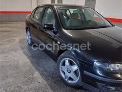 Negro Usado 2002 Seat Toledo Berlina | 3800 €