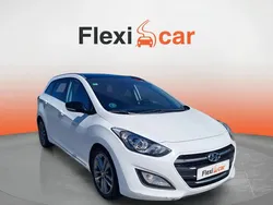 Blanco Usado 2015 Hyundai i30 Familiar | 11.890 € (Precio justo)