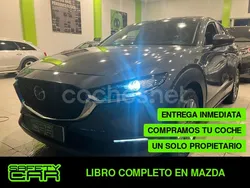 Gris / plata Usado 2021 Mazda CX-30 SUV | 20.999 € (Precio justo)
