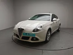 Blanco Usado 2014 Alfa Romeo Giulietta Business Utilitario | 11.600 €