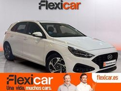 Blanco Usado 2024 Hyundai i30 Berlina | 19.990 € (Precio justo)
