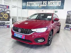 Rojo Usado 2016 Fiat Tipo Lounge Berlina | 10.900 € (Caro)