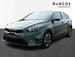 Verde Usado 2024 Kia Ceed Utilitario | 17.500 € (Precio justo)