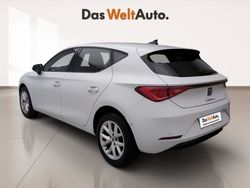 Blanco Usado 2024 Seat Leon Style | 20.900 € (Precio justo)