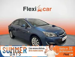 Azul Usado 2015 Opel Astra Business Utilitario | 7990 € (Precio justo)
