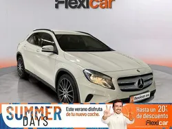 Blanco Usado 2016 Mercedes GLA180 SUV | 16.490 € (Un poco caro)