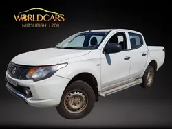 Blanco Usado 2018 Mitsubishi L200 Recogida | 22.875 €