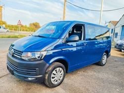 Azul Usado 2017 VW Caravelle Trendline Monovolumen | 26.999 € (Un poco caro)