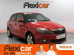 Rojo Usado 2015 Skoda Fabia Berlina | 8490 € (Precio justo)
