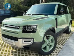 Verde Usado 2024 Land Rover Defender SUV | 91.995 € (Caro)