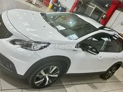 Blanco Usado 2016 Peugeot 2008 Style SUV | 9200 € (Precio justo)