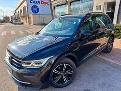 Negro Usado 2021 VW Tiguan Life SUV | 25.499 € (Super precio)