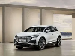 Blanco Nuevo 2025 Audi Q4 e-tron SUV | 44.509 € (Precio justo)