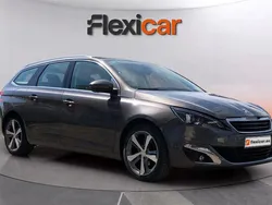 Gris Usado 2017 Peugeot 308 Allure Familiar | 8290 € (Precio justo)