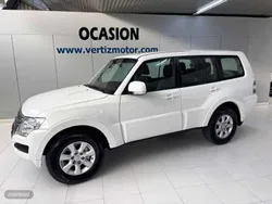 Blanco Usado 2019 Mitsubishi Montero Spirit SUV | 30.900 € (Un poco caro)