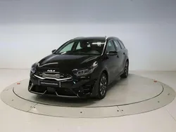 Negro Usado 2024 Kia Ceed Familiar | 27.455 € (Caro)