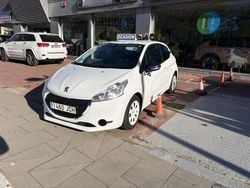Blanco Usado 2020 Peugeot 208 Business-Line Utilitario | 6888 € (Super precio)