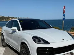 Blanco Usado 2021 Porsche Cayenne Turbo S SUV | 103.000 € (Buen precio)