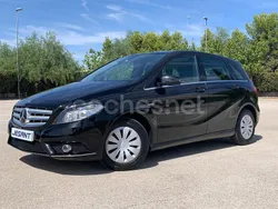 Negro Usado 2012 Mercedes B180 Monovolumen | 12.899 €